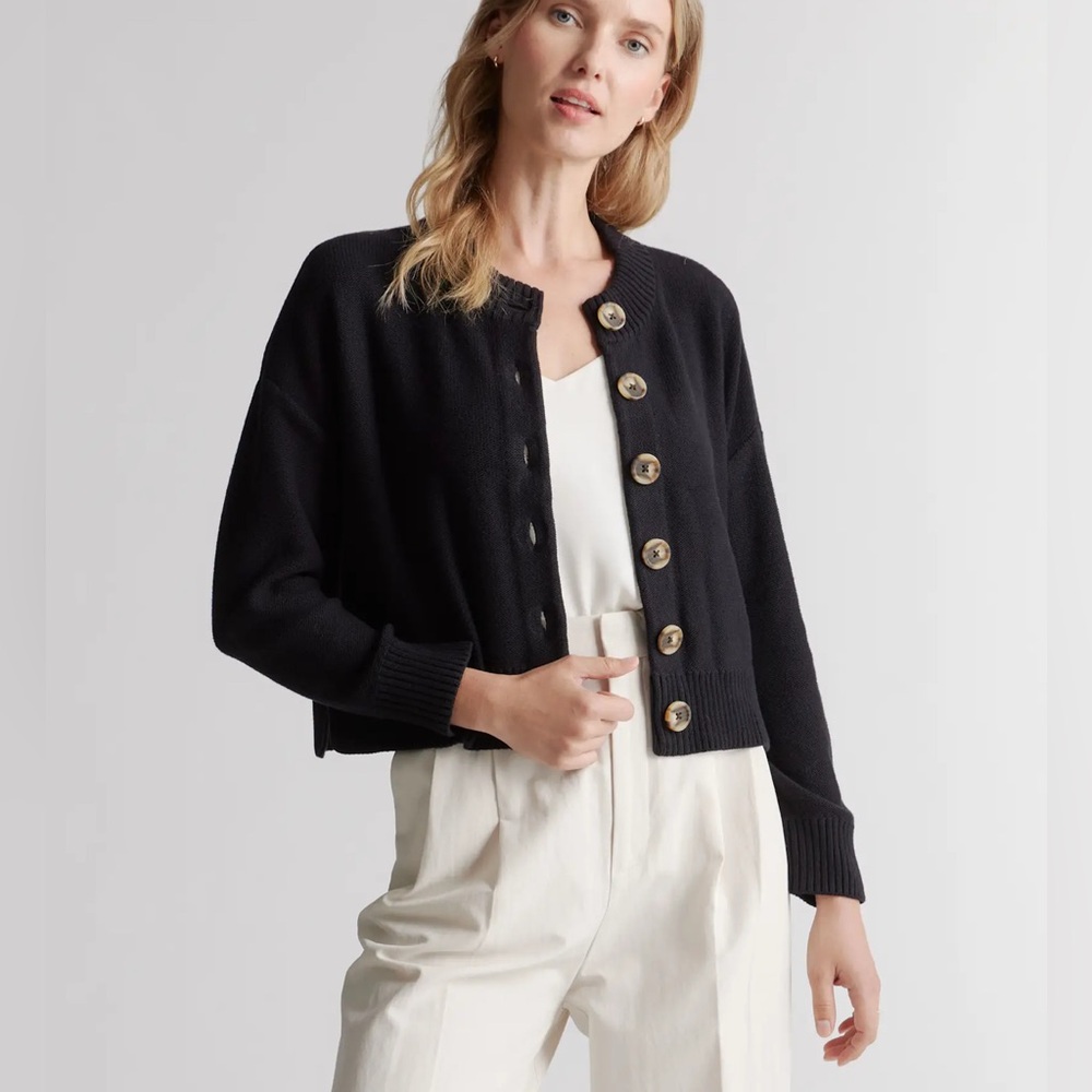 (SOLD) Quince 100% Organic Cotton Cropped Cardigan in Black Size XS Casual